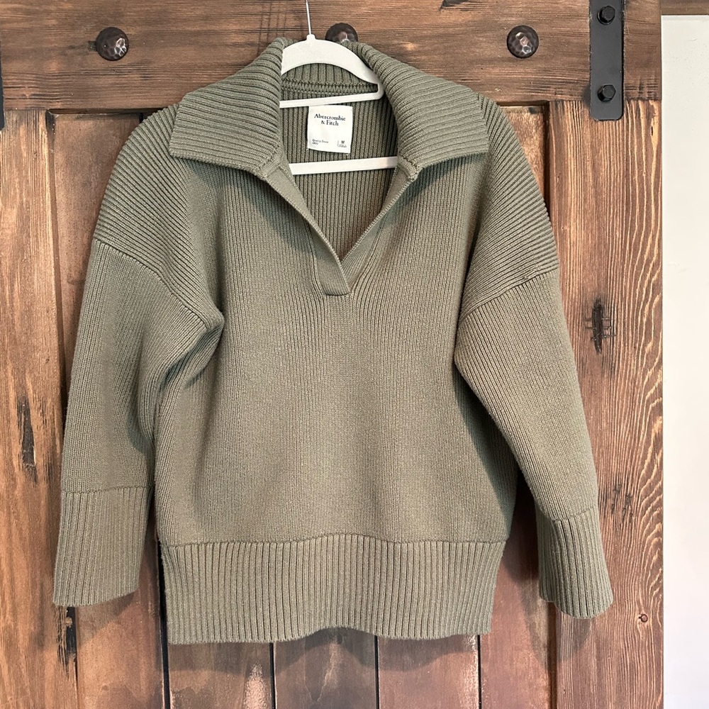 Abercrombie & Fitch Olive Green V-Neck Sweater
